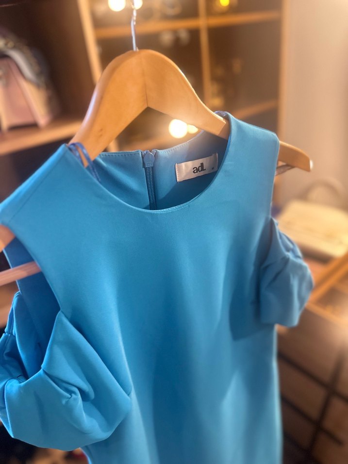 Mavi Kısa Kollu Midi Elbise - Görsel 4