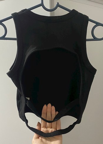 Sırt Dekolteli Crop Top