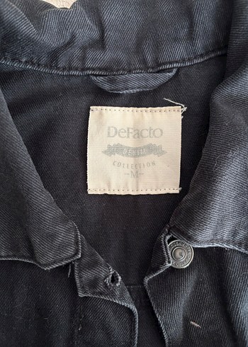 Siyah Düğmeli Kadın Kot Ceket - Görsel 3