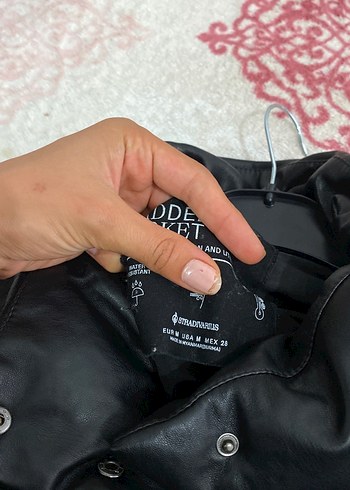 38 Beden Düğmeli Siyah Deri Kadın Ceket