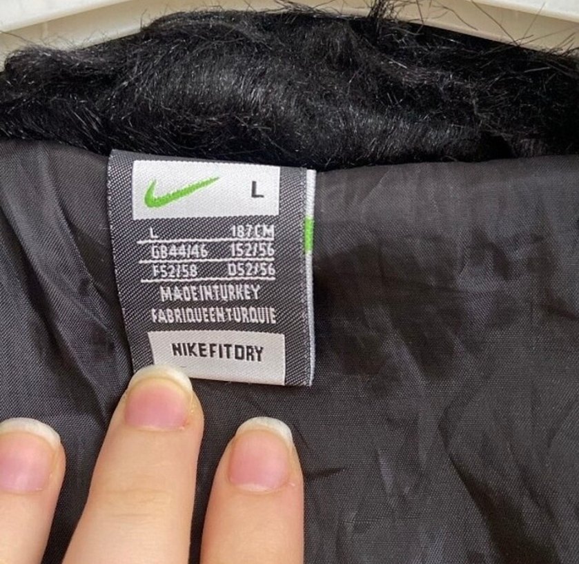 Nike Siyah Uzun Kollu Kadın Suni Kürk Ceket - Görsel 3