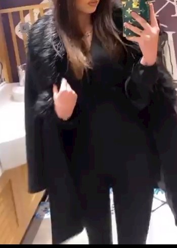 Siyah Süet Kaşe Kürklü Uzun Kadın Mont - Görsel 2