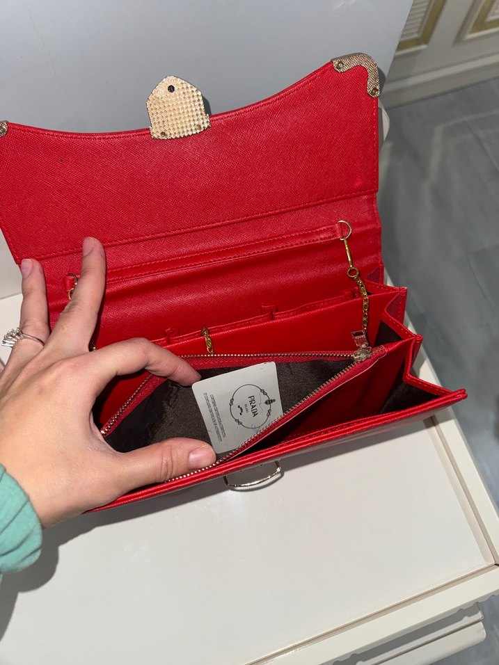 Prada çanta - Görsel 3