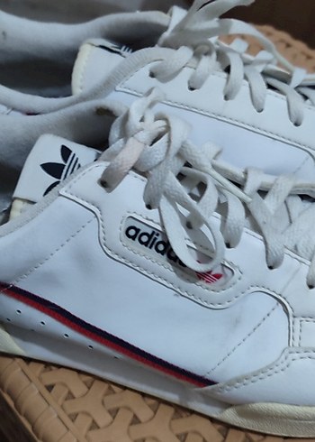 Beyaz Adidas Erkek Spor Ayakkabı Bağcığı - Görsel 3