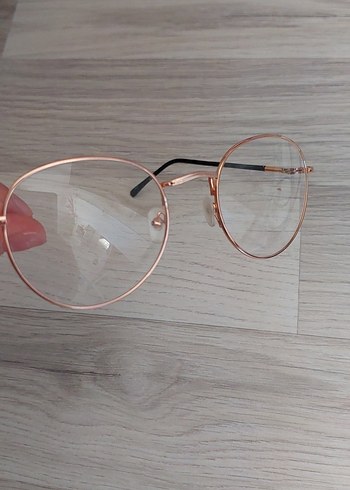 Diğer Bej Şeffaf Minimalist Kadın Gözlüğü