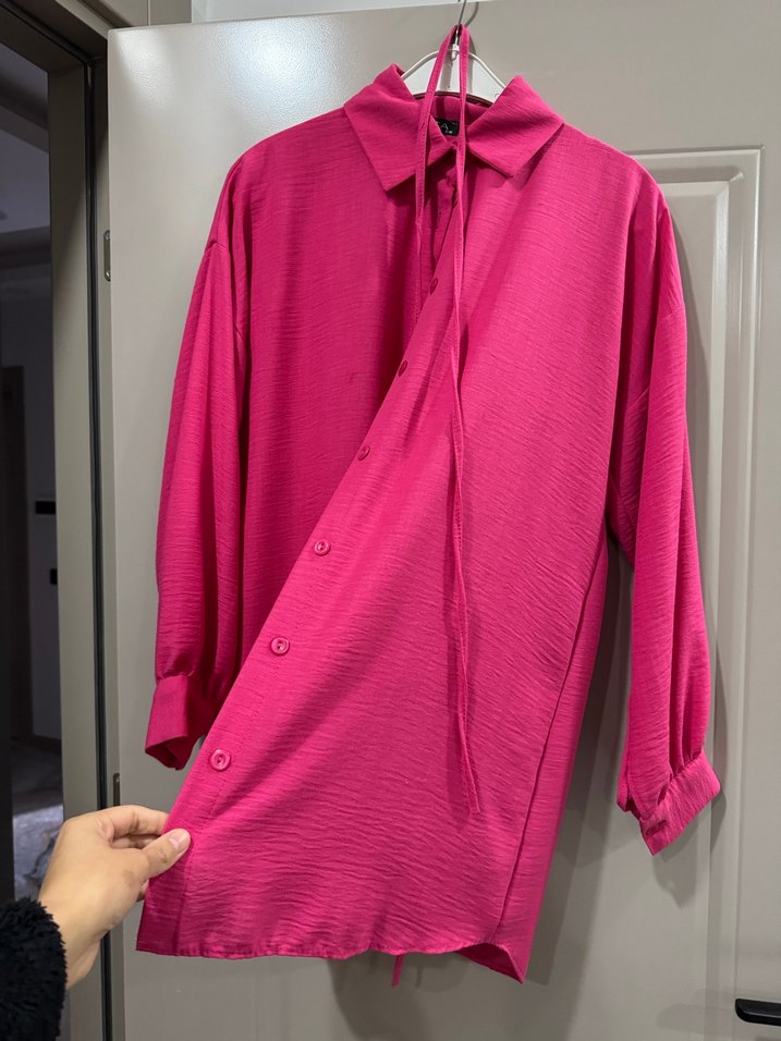 Pembe Düğmeli Kadın Gömlek - Görsel 3