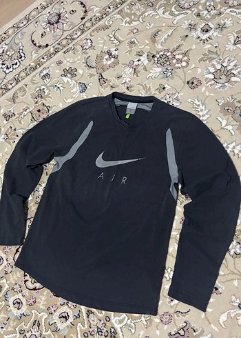 Nike Siyah Uzun Kollu Spor Tisort