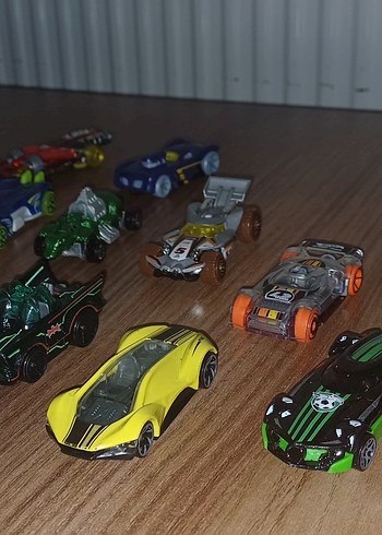 Hotwels arabalar Renkli Mini Oyuncak Arabalar Seti - Görsel 2