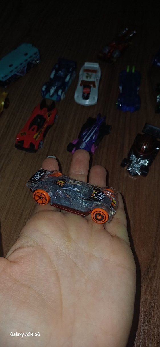 Hotwels arabalar Renkli Mini Oyuncak Arabalar Seti - Görsel 4