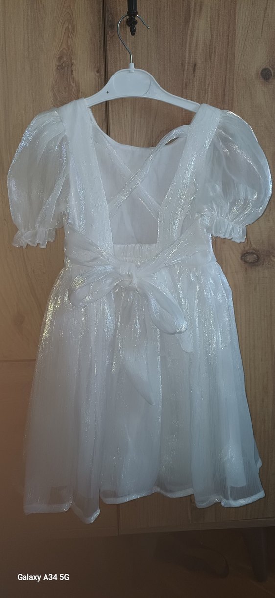 Kız Çocuk Beyaz  Kısa Kollu Elbise gelinlik  5 6  yaşa uygundur - Görsel 3