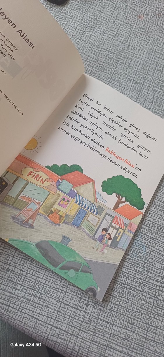 Bekleyen Ailesi ve Bitmeyen Teneffüs Çocuk Kitapları - Görsel 5