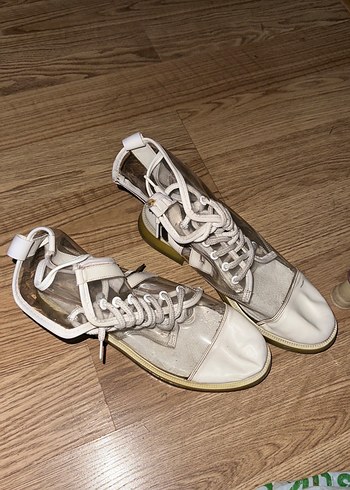 Şeffaf Bağcıklı Beyaz Topuklu Bot - Görsel 2