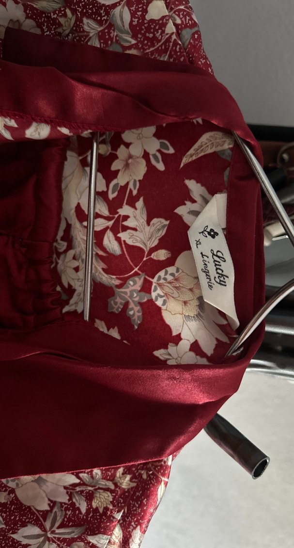 Bordo Çiçek Desenli Vintage Kadın Pijama Takımı - Görsel 3