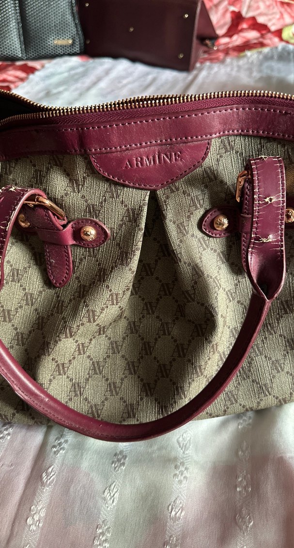 Klasik Parisian Deri Tokalı Kadın Çantası - Görsel 4