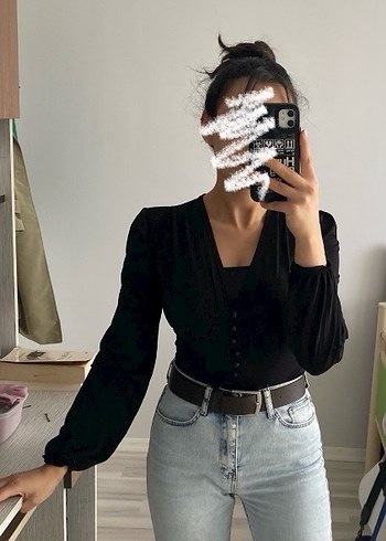 Siyah V Yaka Düğmeli Denim Bluz