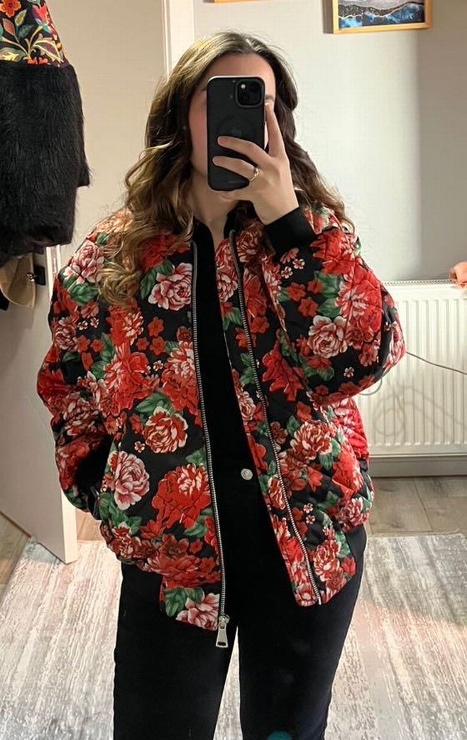 Koton Çiçek Desenli Kırmızı Kadın Bomber Ceket - Görsel 2