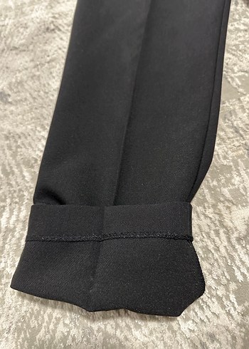 Zara Siyah Kadın Kumaş Pantolon Regular Fit - Görsel 2