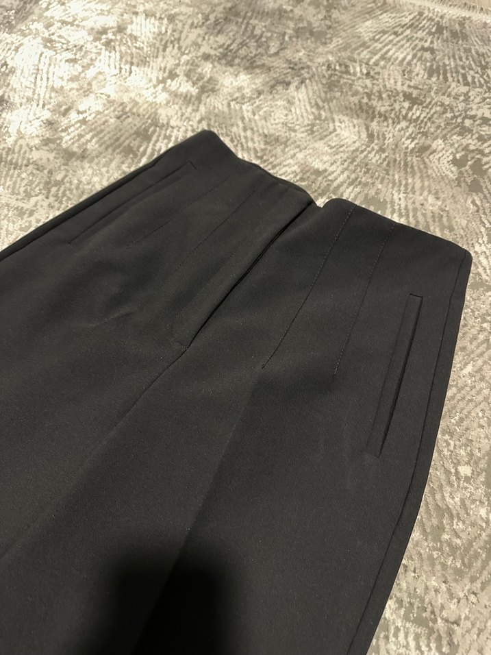 Zara Siyah Kadın Kumaş Pantolon Regular Fit - Görsel 4