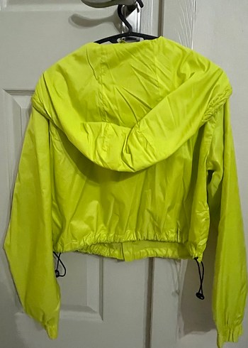 Bershka Yeşil Renk Fermuarlı Kadın Yağmurluk - Görsel 4