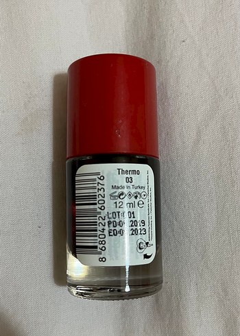 Betty Boop Termo İki Renkli Bordo Oje - Görsel 3