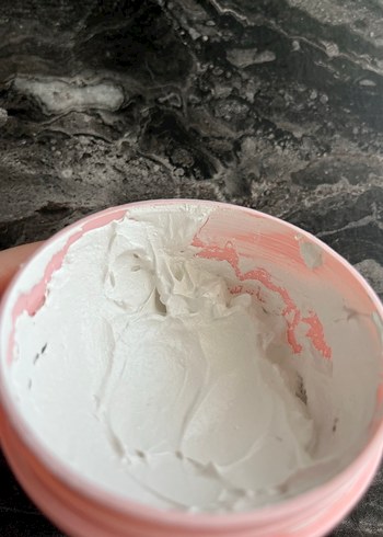 Beden Renk Bee Beauty Yumurta Gözenek Maskesi
