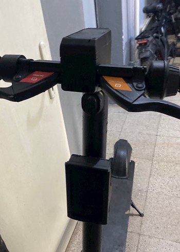 Siyah Çocuk Scooter'ı - Görsel 3