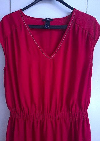 38 Beden H&M Kırmızı V Yakalı Salaş Midi Elbise