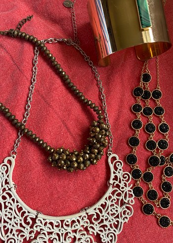 3 Adet Şık Kolye ve Bileklik - Görsel 3