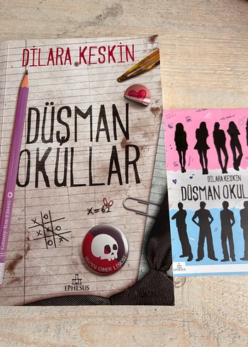 İKİ KİTAP Düşman Okullar 1 ve 2 - Dilara Keskin