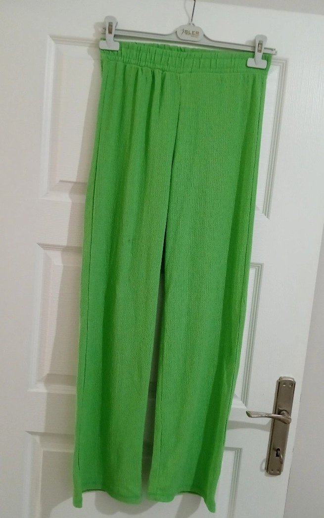 Yeşil Bol Kesim Kadın Pantolon - Görsel 2