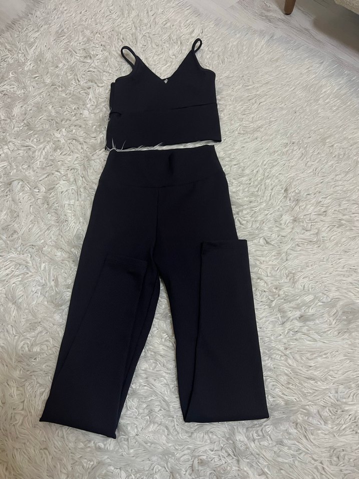 Siyah V Yaka İnce Askılı Spor Büstiyer tayt takım - Görsel 2