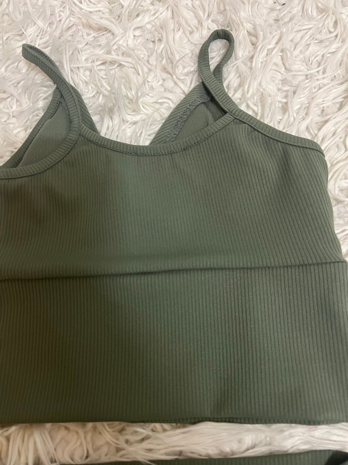 V Yaka Strappy sporcu tayt ve crop - Haki - Görsel 4