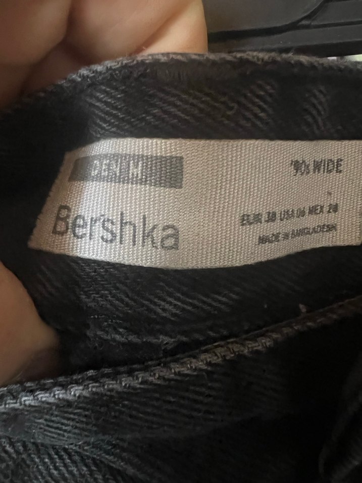 Siyah Bol Kesim Midi Kot Pantolon - Görsel 3