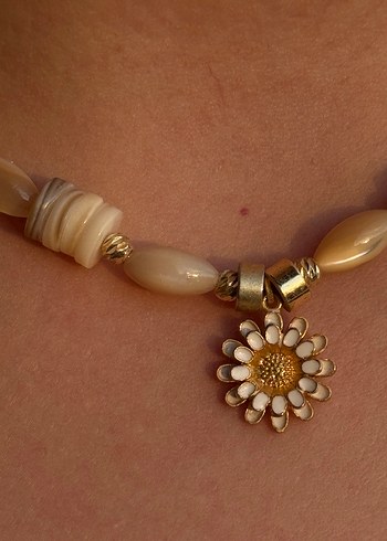 Papatya Charm Sedef Kolye