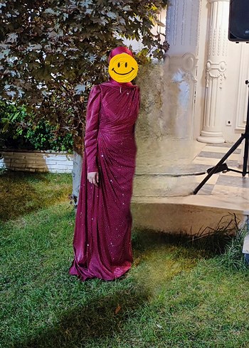 Hennin Tesettür Abiye 
Bordo Drapeli Uzun Kollu Kadın Elbise - Görsel 2