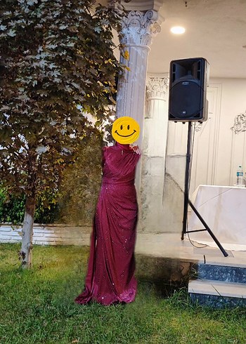 Hennin Tesettür Abiye 
Bordo Drapeli Uzun Kollu Kadın Elbise - Görsel 4