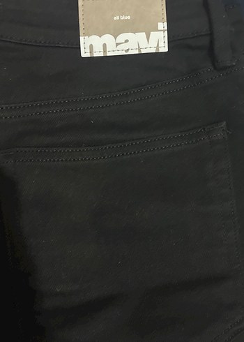 Kadın Siyah Kemerli Midi Kumaş Pantolon - Görsel 2