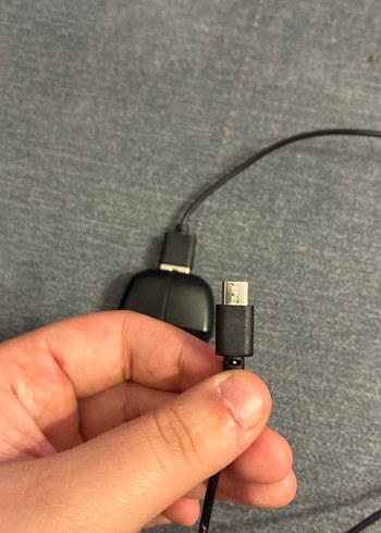 Gri Telefon Şarj Adaptörü - Görsel 3