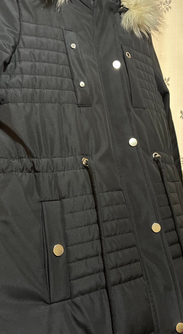 Siyah Kürklü Uzun Kadın Kışlık Mont - Görsel 3