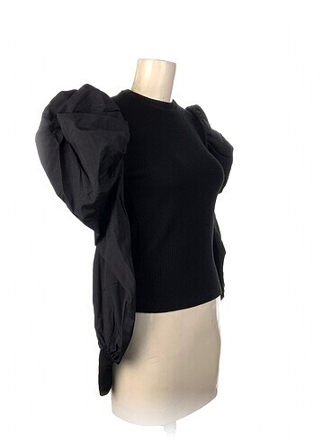Diğer PreLoved Bluz %70 İndirimli.