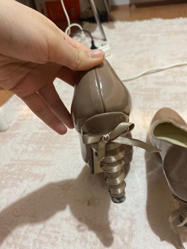 Nude Kurdela Detaylı Topuklu Ayakkabı - Görsel 3