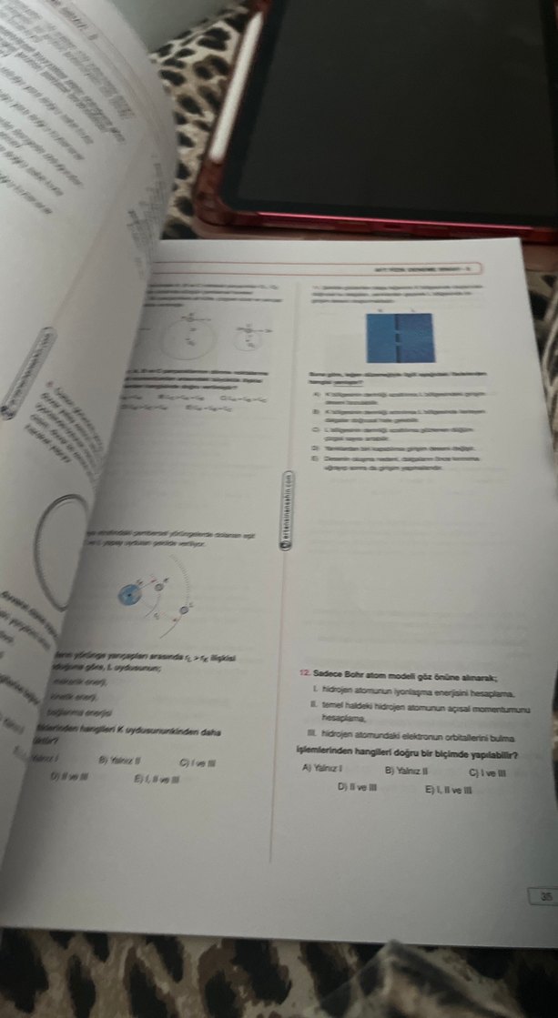 Bomboş içlMatematik Fasikülleri ve AYT Fizik Denemeler - Görsel 3
