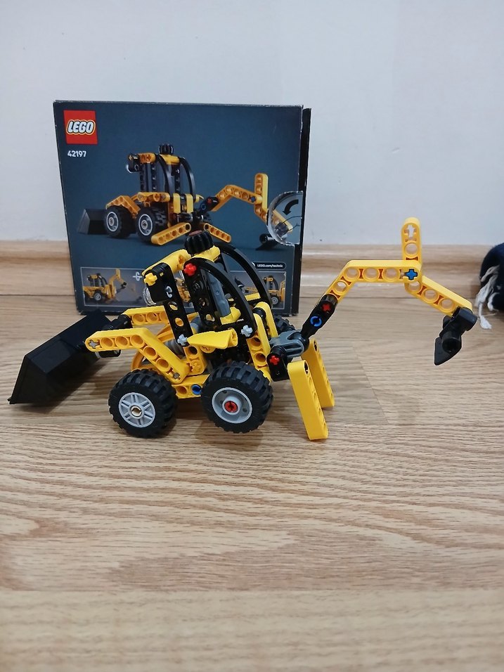 LEGO Technic Sarı Kepçe - Görsel 5