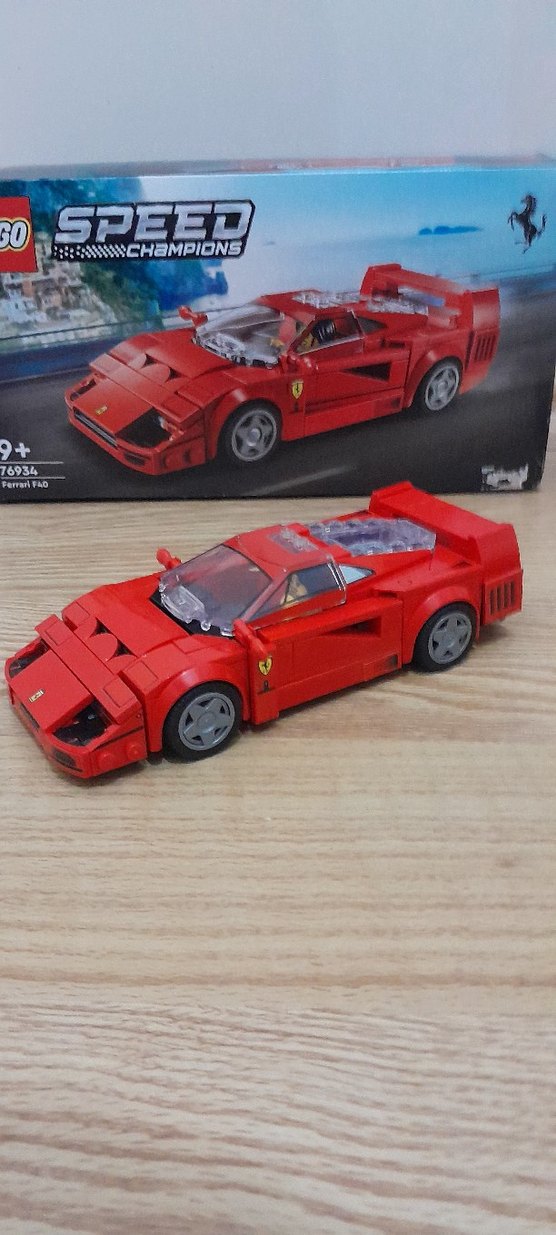 LEGO Kırmızı Ferrari F40 Oyuncak Araba - Görsel 2