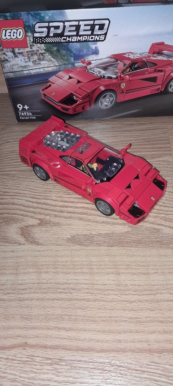 LEGO Kırmızı Ferrari F40 Oyuncak Araba - Görsel 5