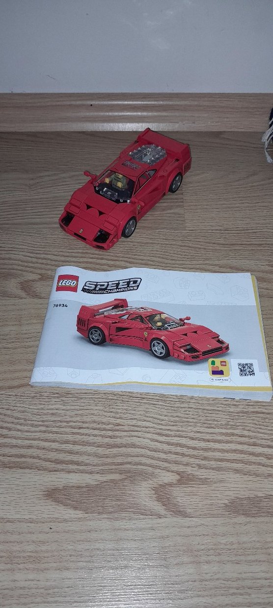 LEGO Kırmızı Ferrari F40 Oyuncak Araba - Görsel 3