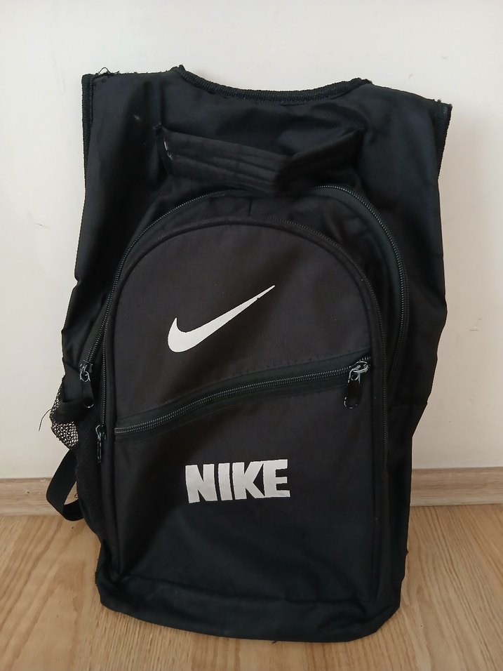 Nike Siyah Okul Sırt Çantası - Görsel 2