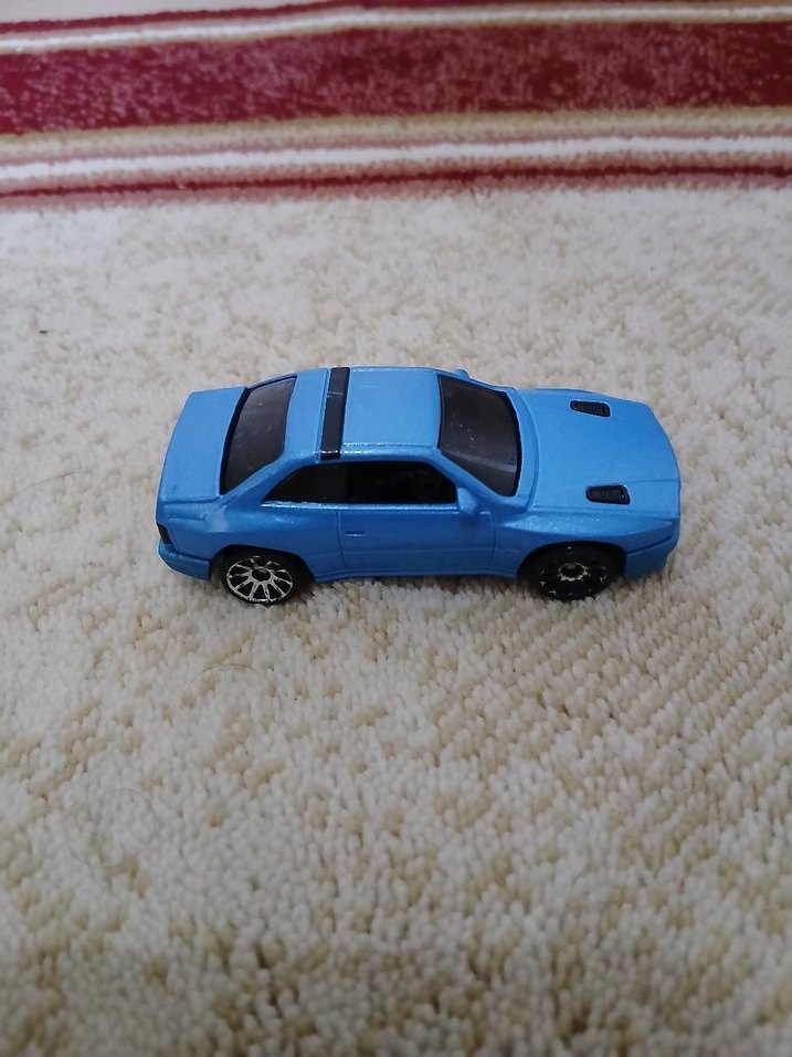 Hotwheels Mavi Maserati Shamal Araba - Görsel 2