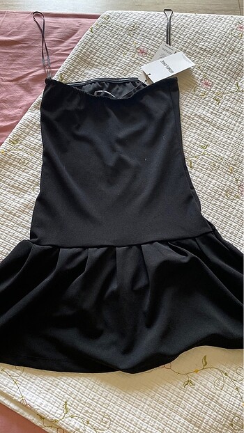 Bershka straplez mini elbise