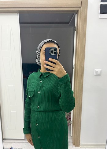 LC Waikiki Uzun Kollu Yeşil Midi Tunik